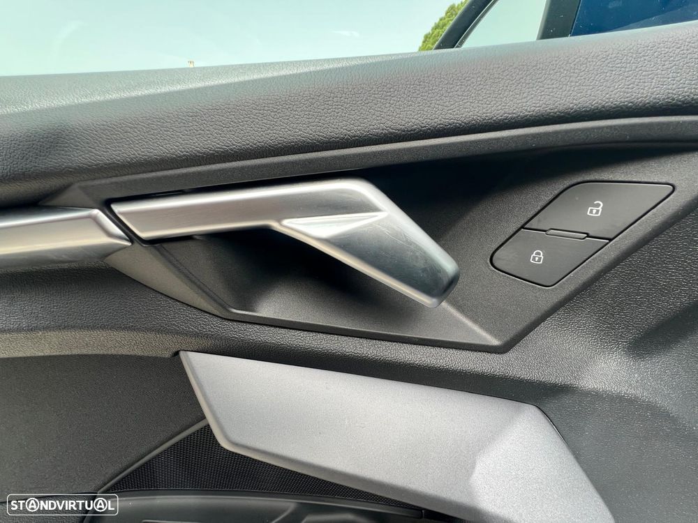 Audi A3 Sportback 30 TDI S line - 13