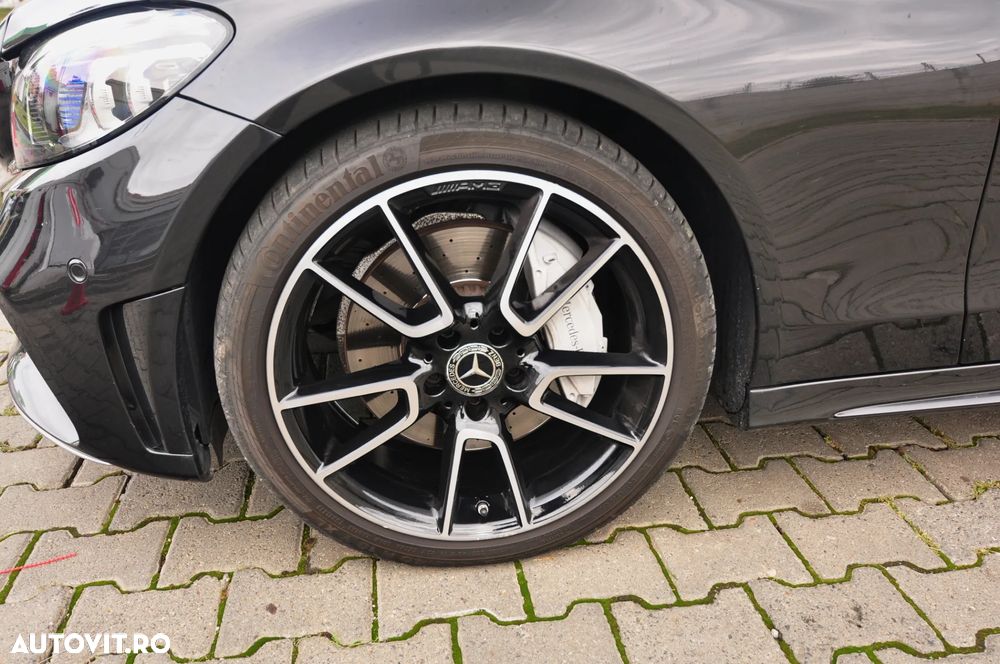 Mercedes-Benz C 300 d Coupe 4Matic 9G-TRONIC AMG Line - 12