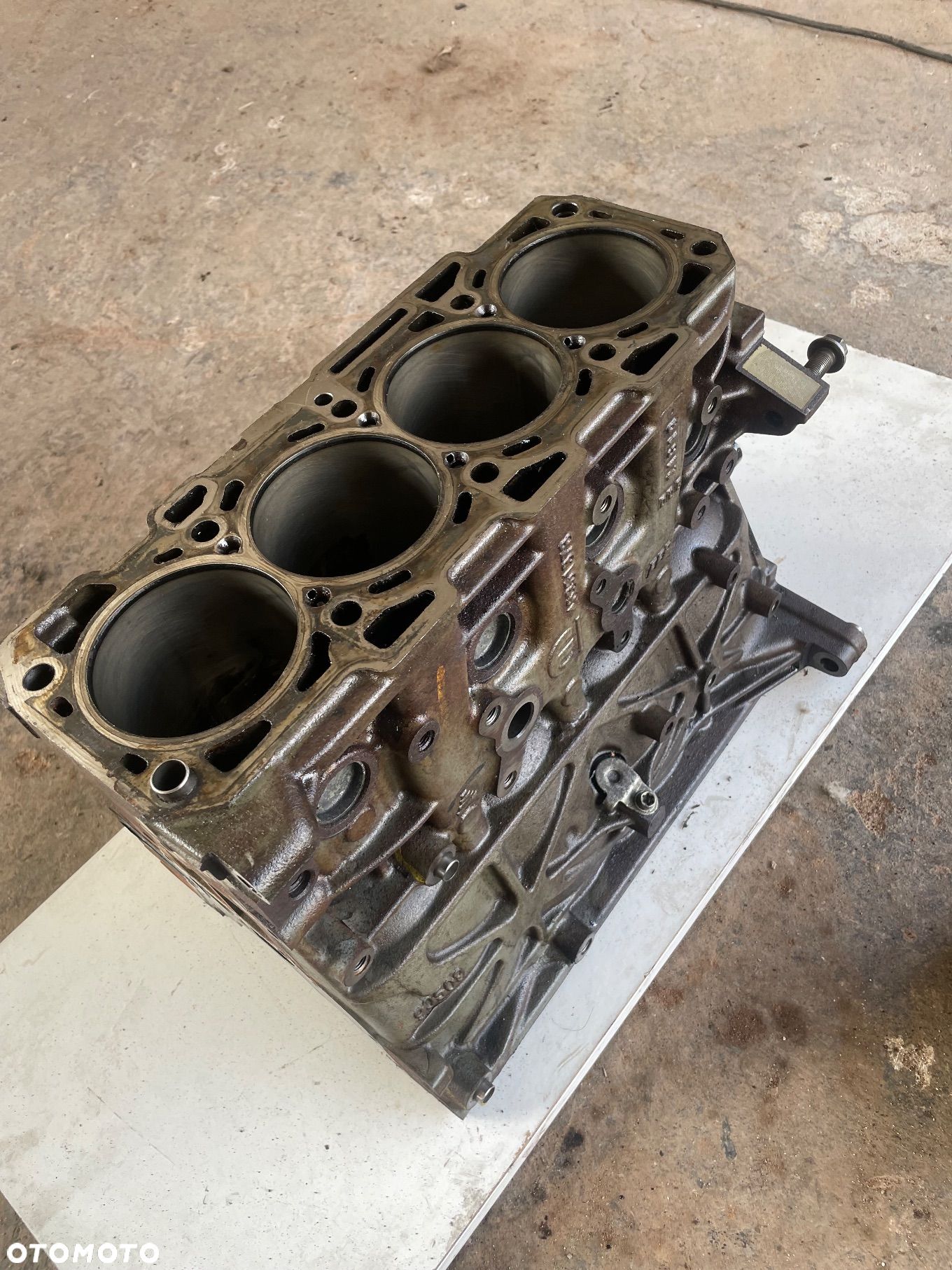 Blok silnika Fiat Ducato 2,2  46351378 - 1