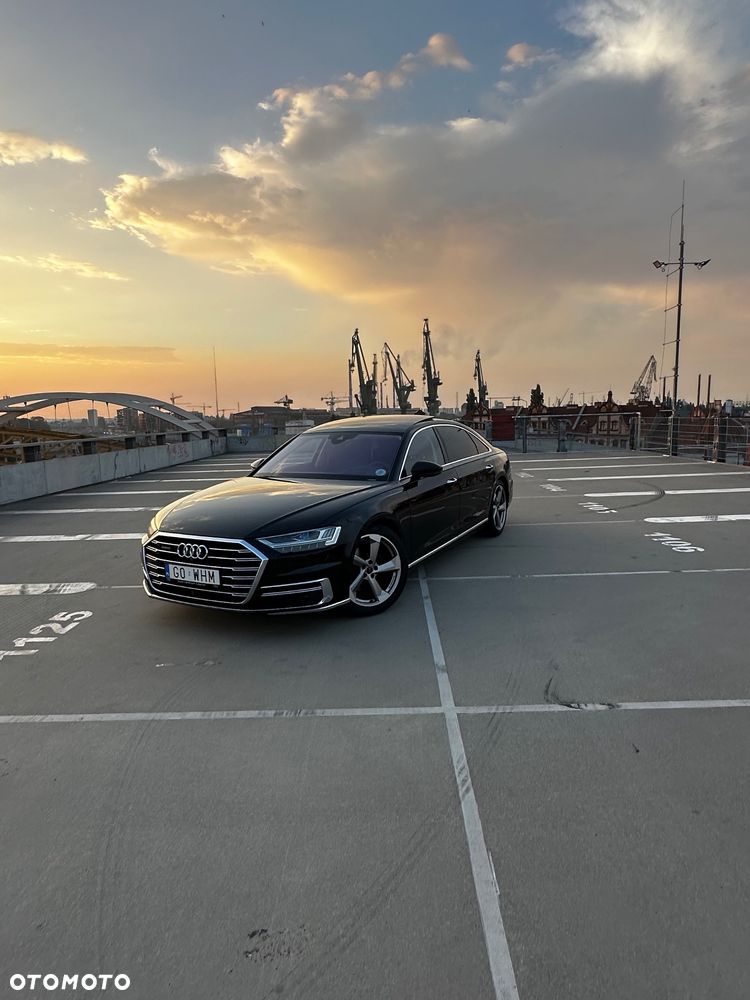 Audi A8 - 9