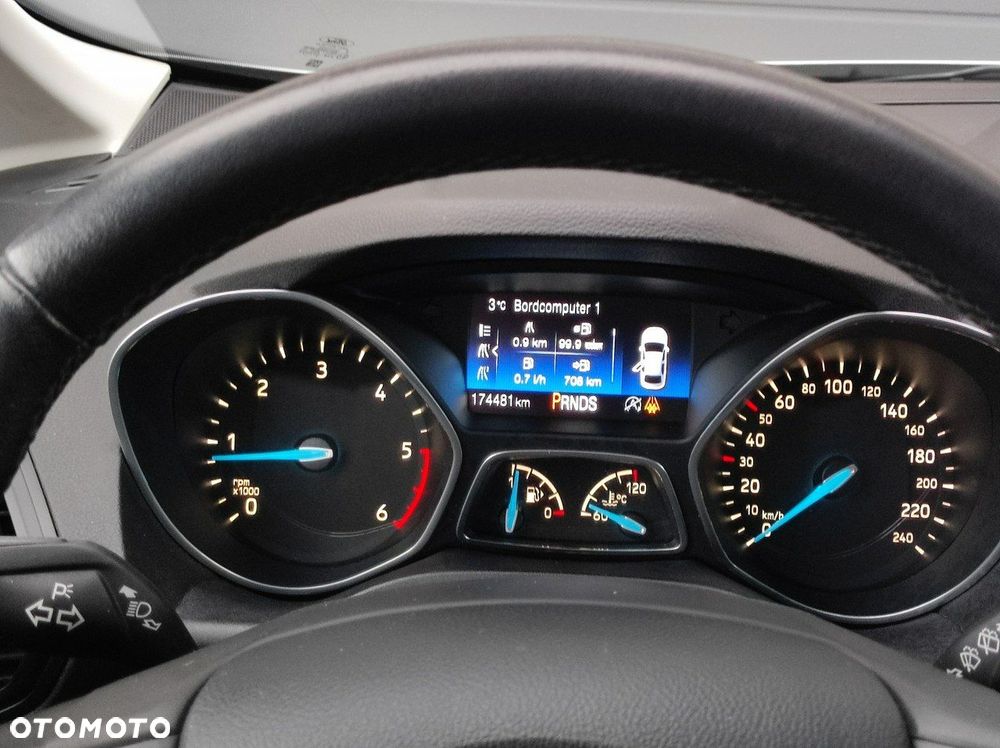 Ford Grand C-MAX - 17