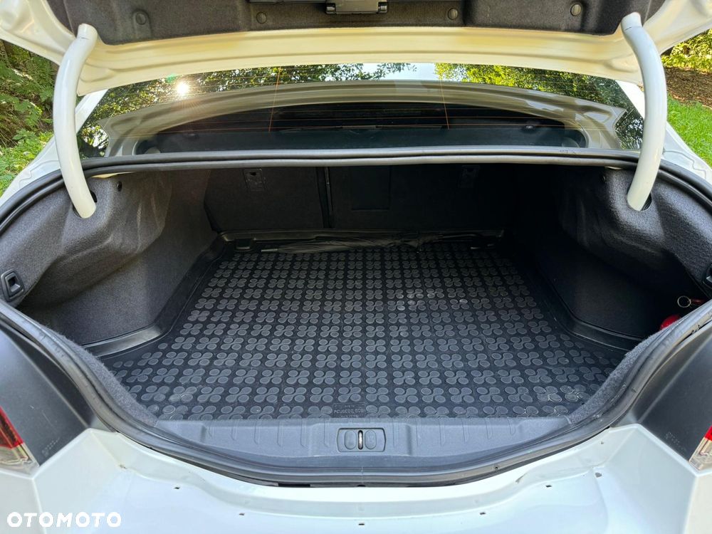 Peugeot 508 - 8