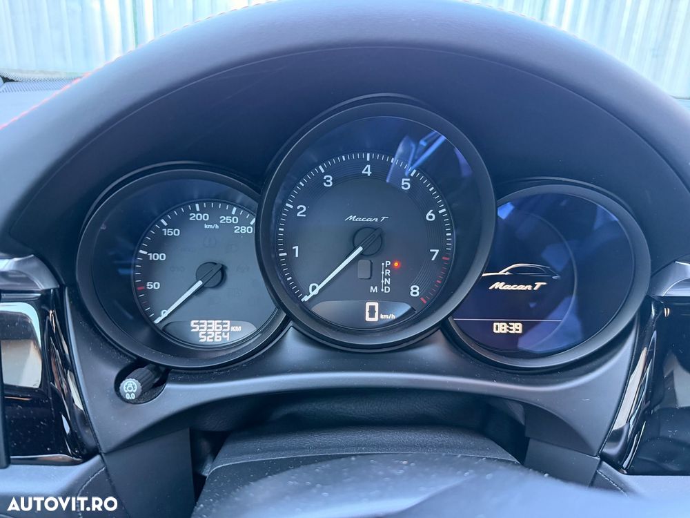 Porsche Macan T - 15
