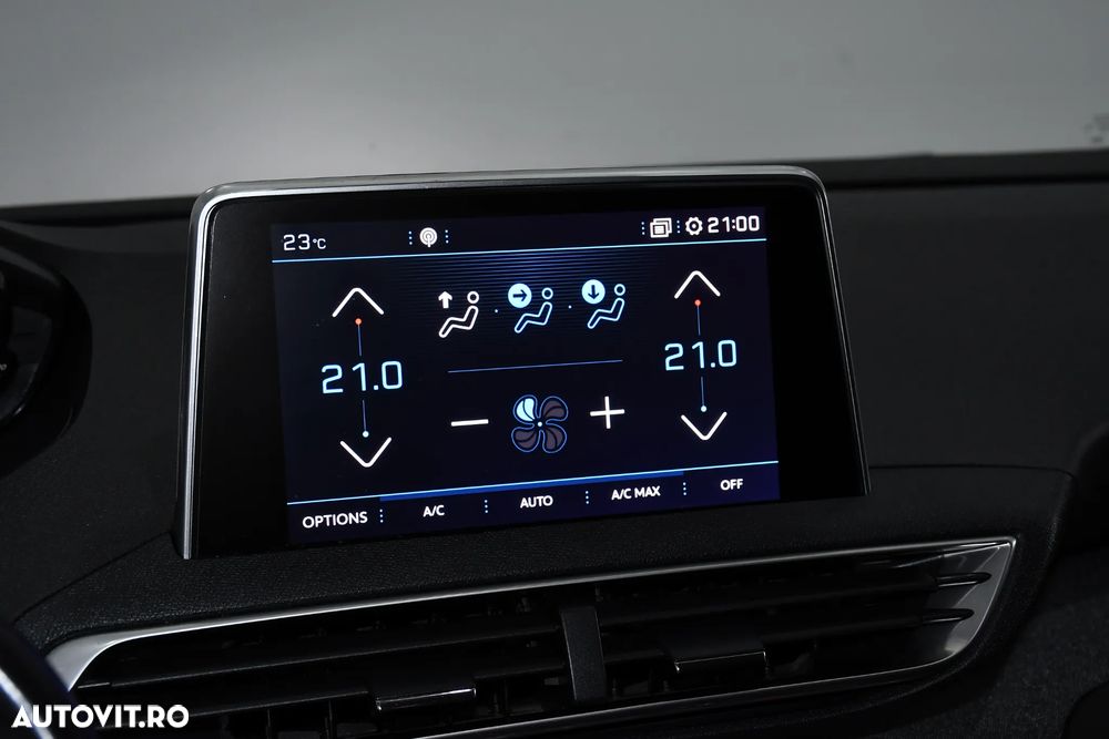 Peugeot 3008 1.2 PureTech 130 EAT8 Allure Pack - 17