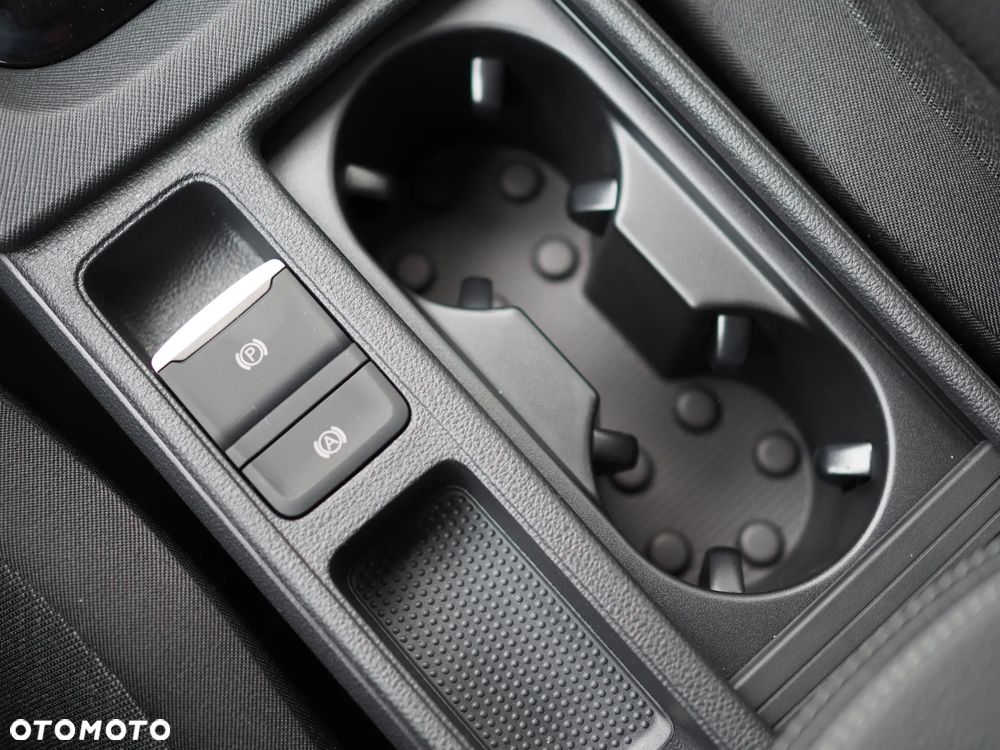 Skoda Octavia 1.5 TSI mHEV Drive Essence DSG - 10