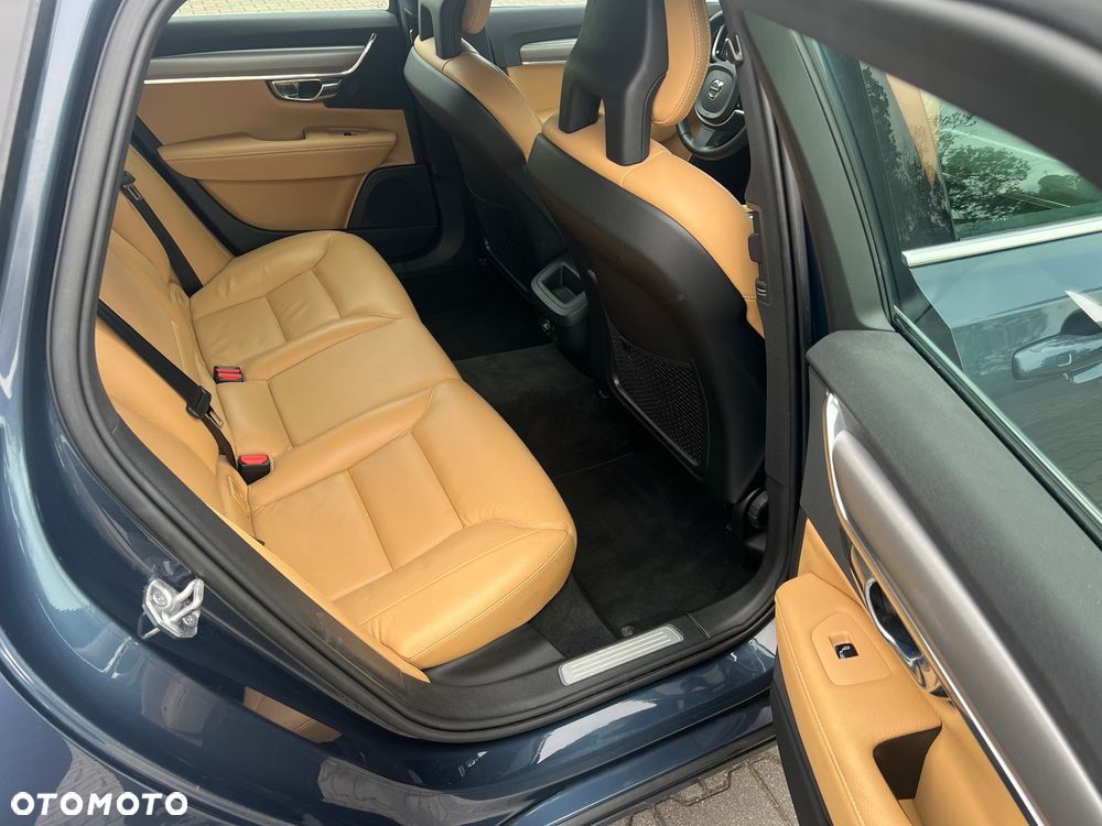 Volvo V90 - 19