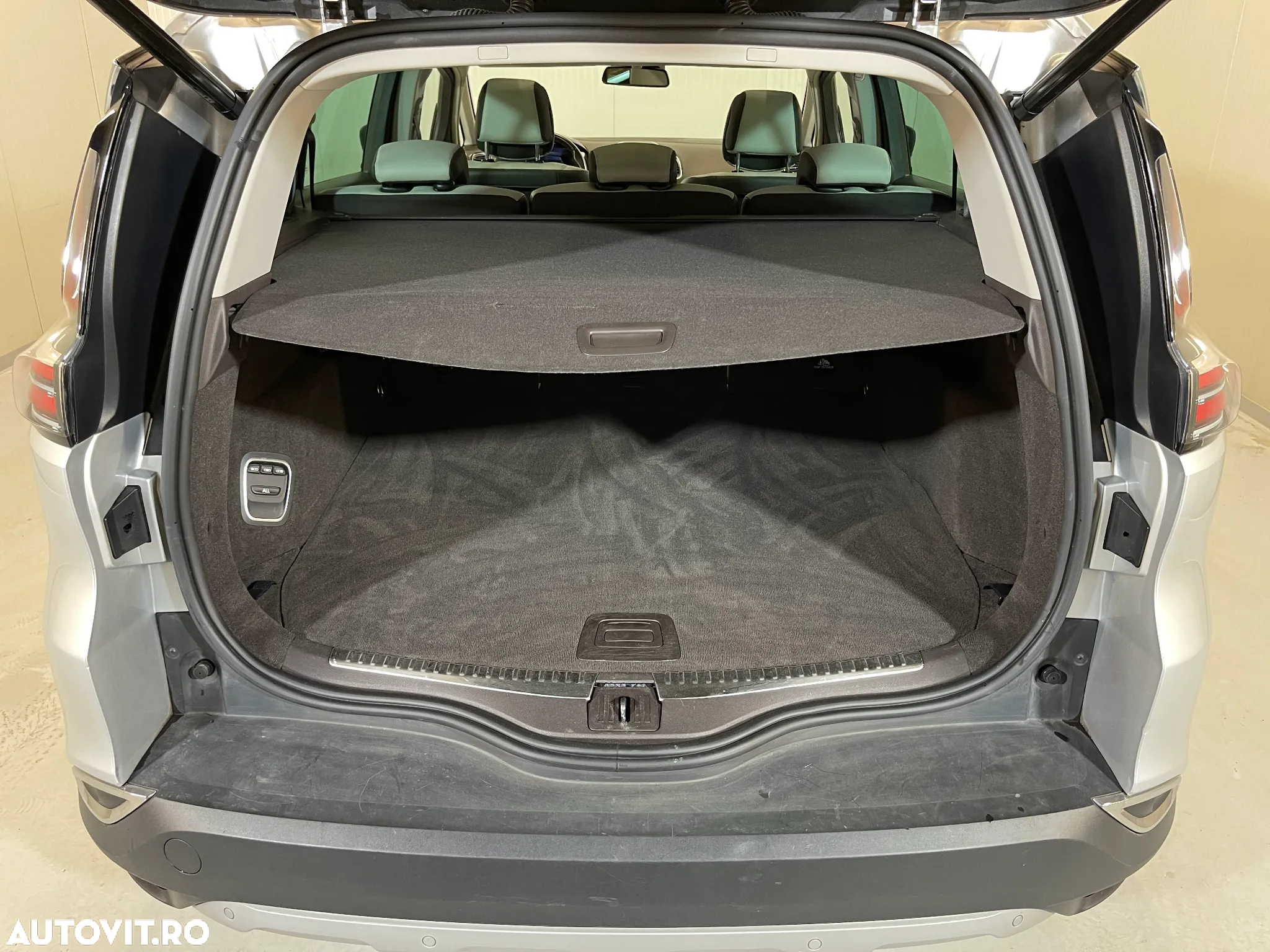 Renault Espace BLUE dCi 200 EDC BUSINESS EDITION - 14