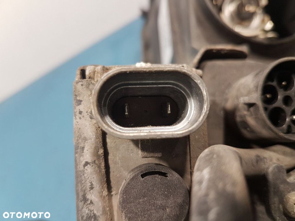 OPEL OMEGA B LIFT REFLEKTOR PRAWY - 10