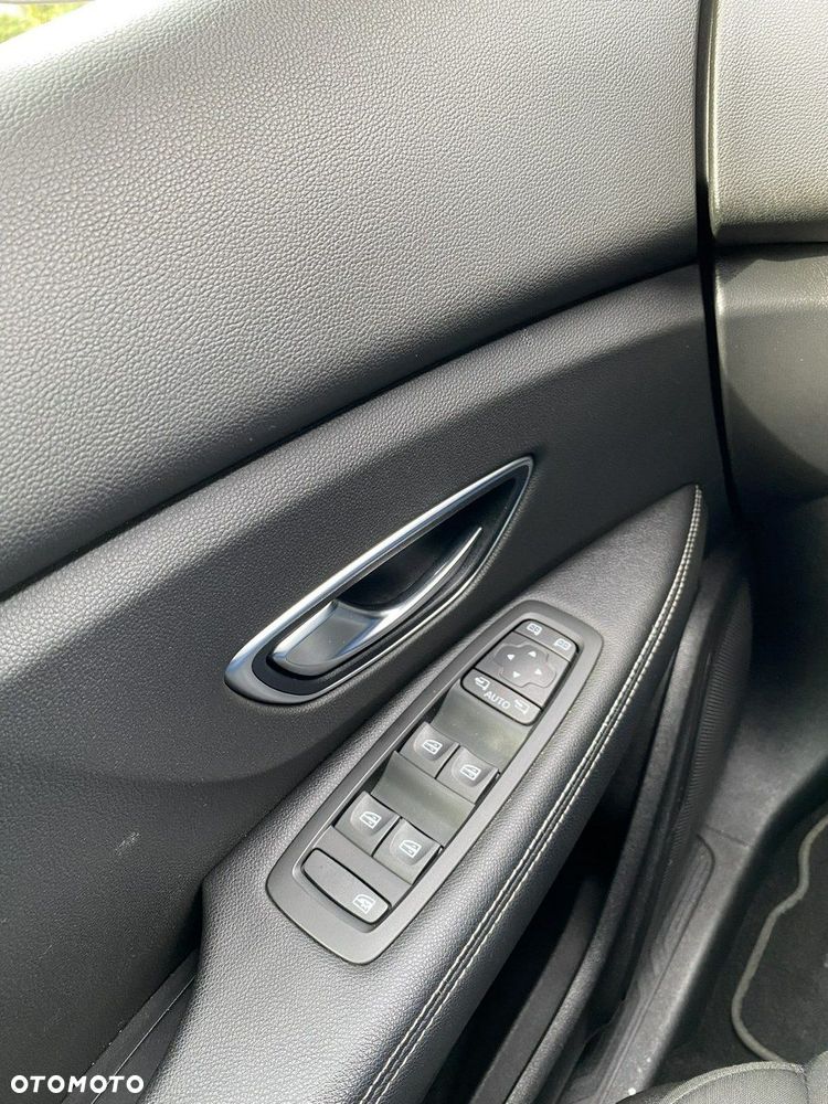 Renault Grand Scenic - 20