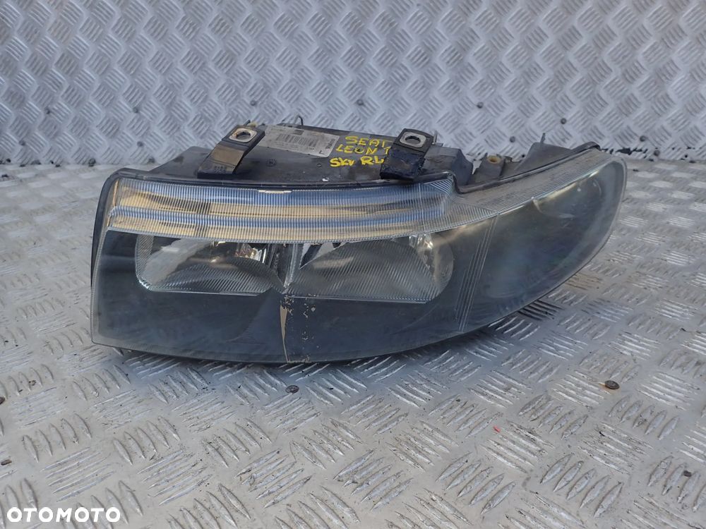 LAMPA LEWY PRZÓD SEAT LEON I TOLEDO II 1M1941001D - 1