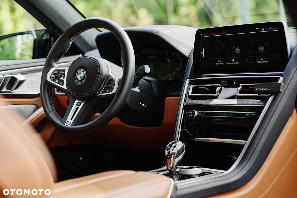 BMW Seria 8 M850i xDrive - 23