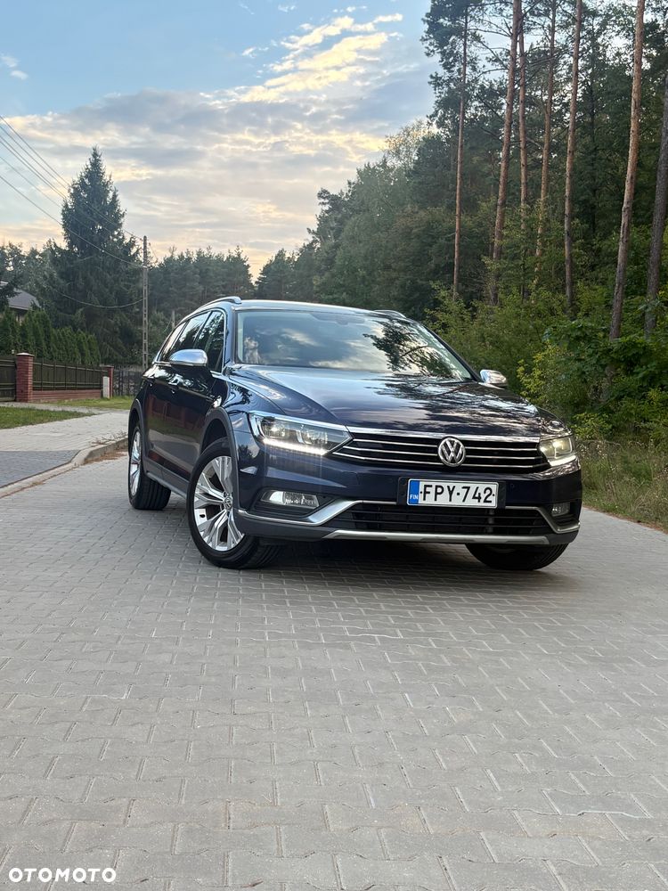 Volkswagen Passat Alltrack - 9