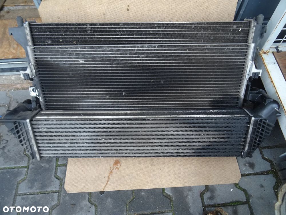 RENAULT ESPACE IV 2,0 DCI CHLODNICA WODY KLIMATYZACJI  INTERCOLLER WENTYLATOR KOMPLET CZESCI ROZNE