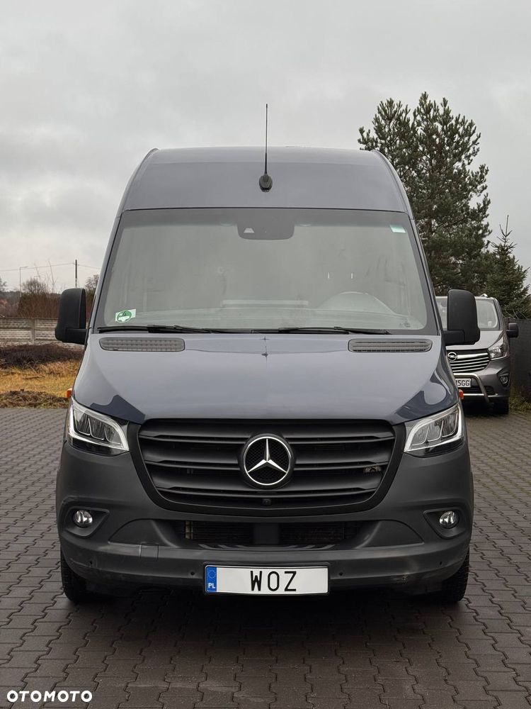 Mercedes-Benz Sprinter - 3