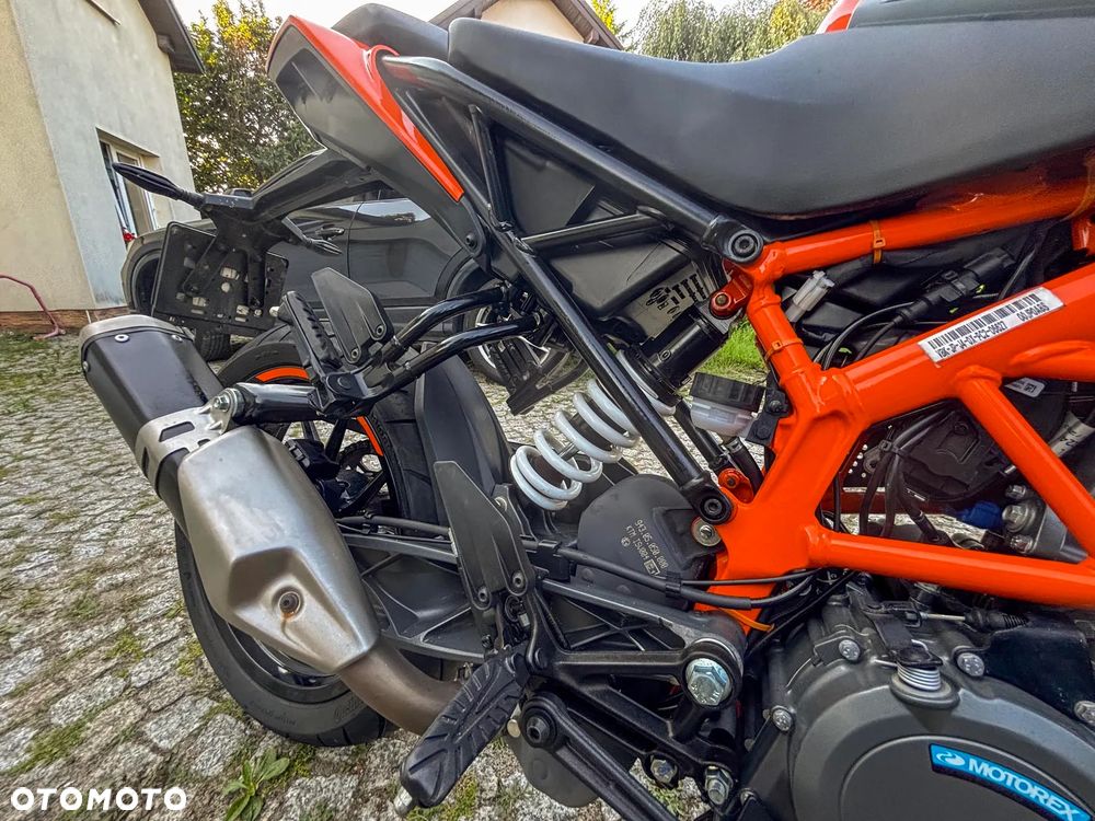 KTM Duke 390 - 12