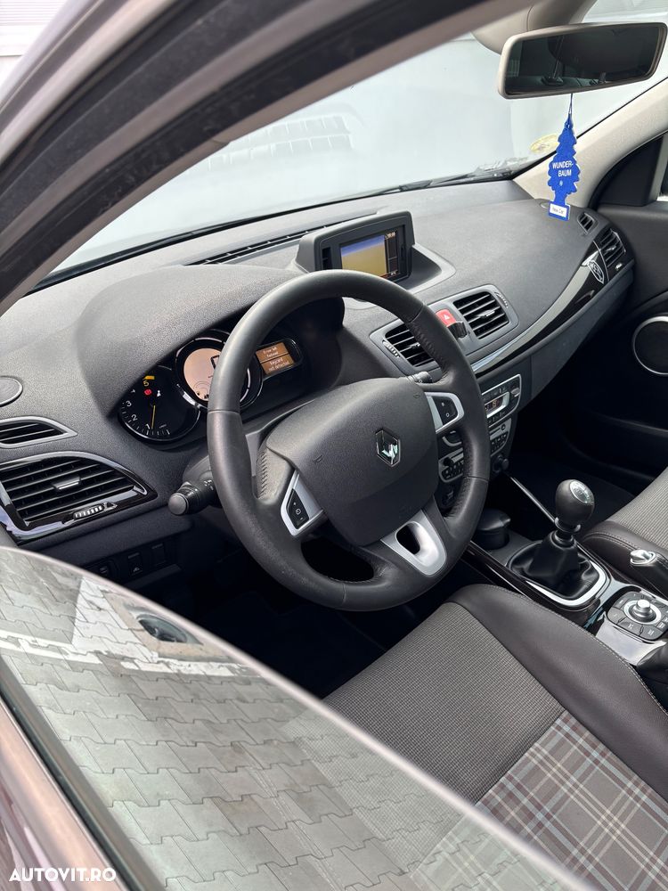 Renault Megane 1.9 dCi Privilege - 10