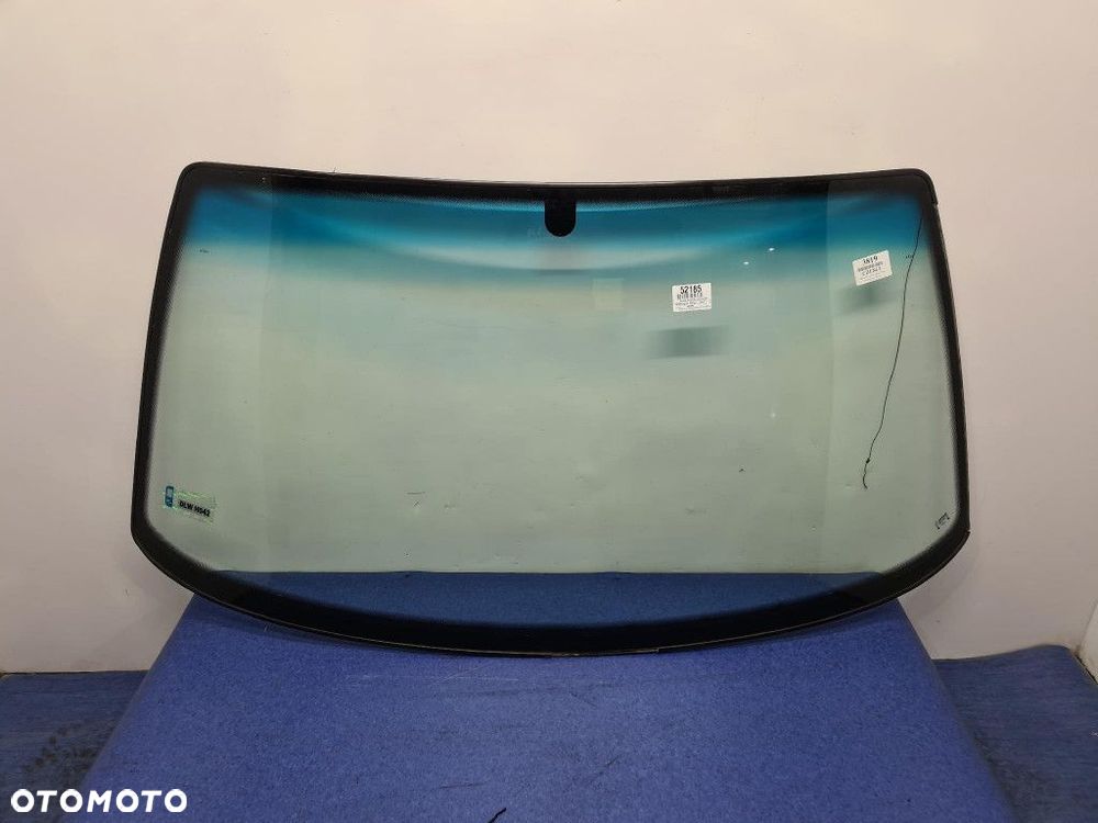 VOLKSWAGEN PASSAT B3 SZYBA CZOŁOWA PRZEDNIA - 1