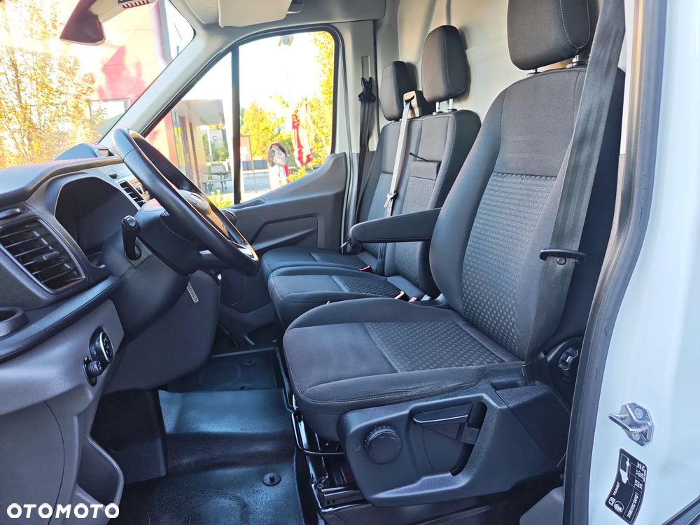 Ford Transit - 20