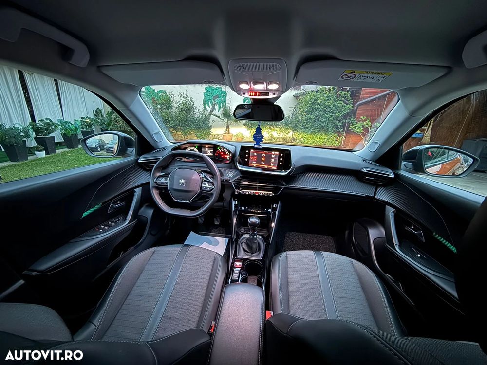 Peugeot 2008 PureTech 100 Stop&Start Allure Pack - 7