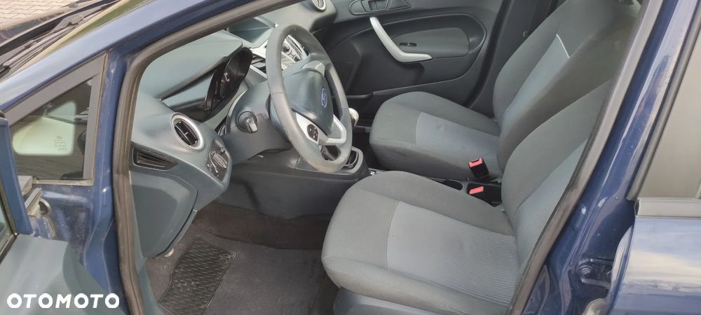 Ford Fiesta 1.25 Trend EU5 - 9