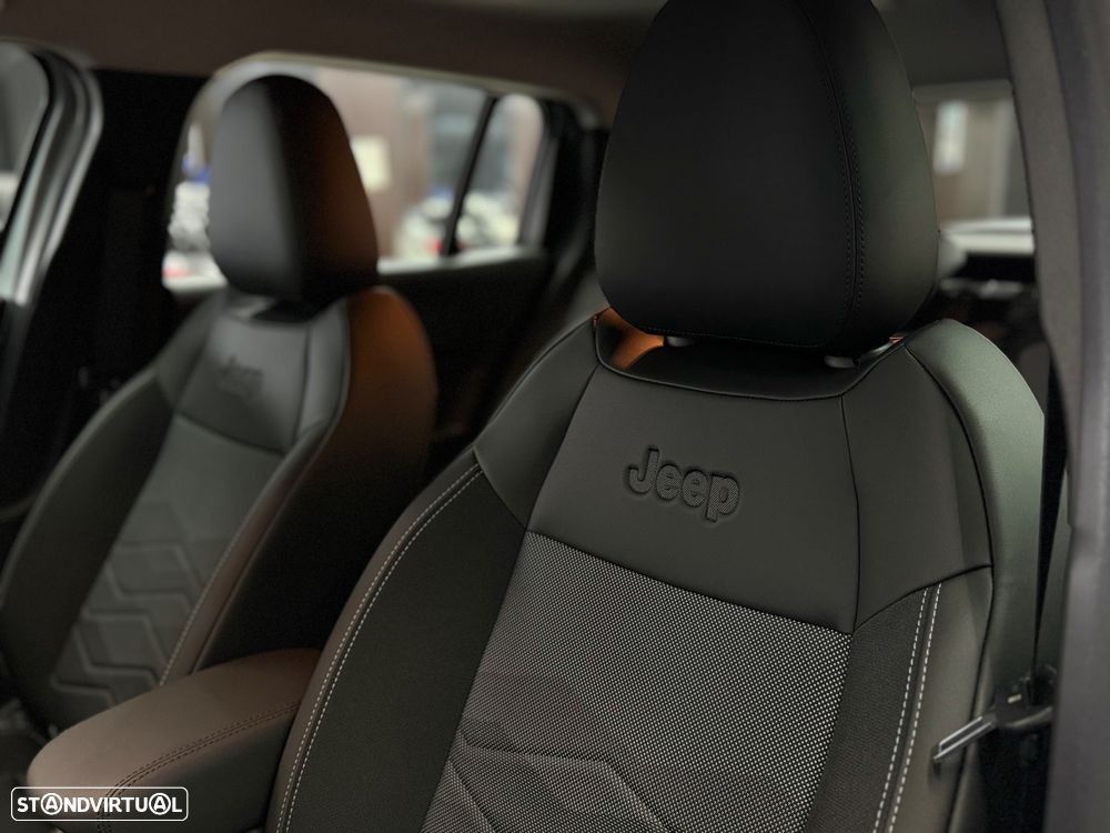 Jeep Avenger 1.2 GSE T3 Altitude - 16