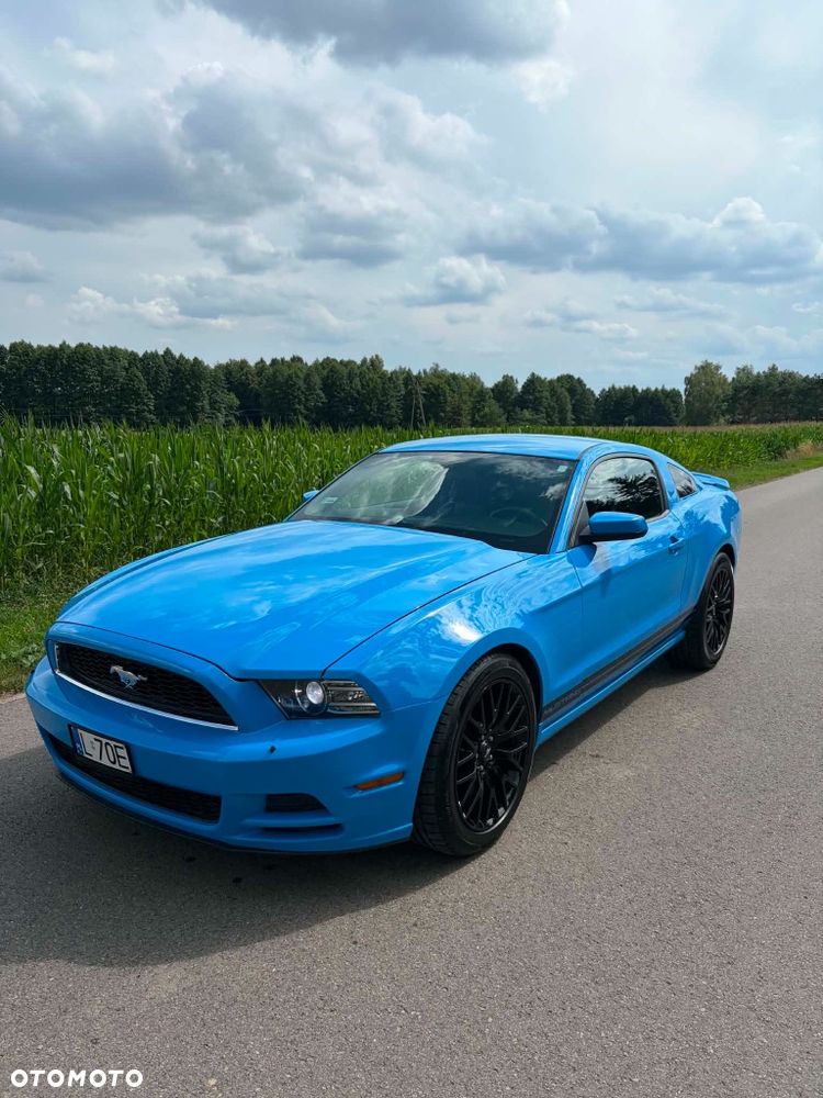 Ford Mustang - 2