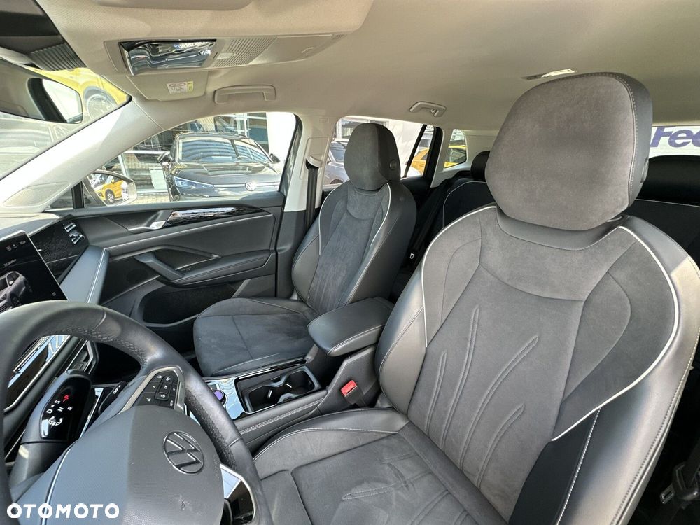 Volkswagen Tiguan 1.5 eHybrid PHEV 150kW Elegance DSG - 12