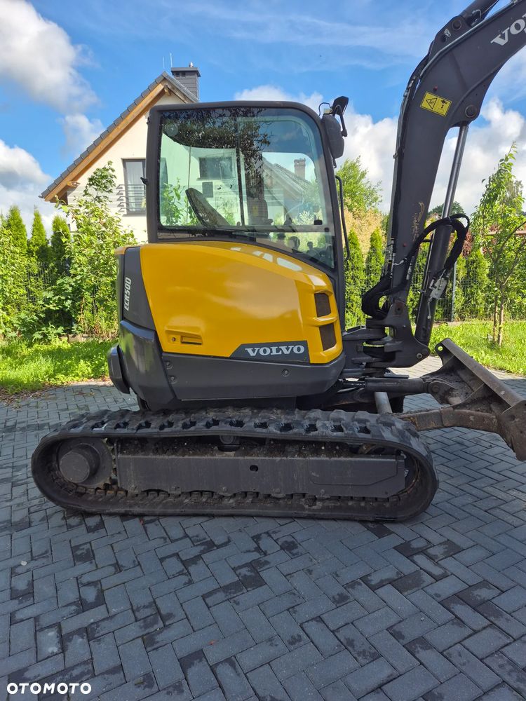 Volvo ECR50D - 8