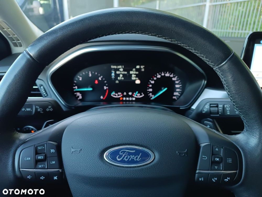 Ford Focus 2.0 EcoBlue Titanium - 13