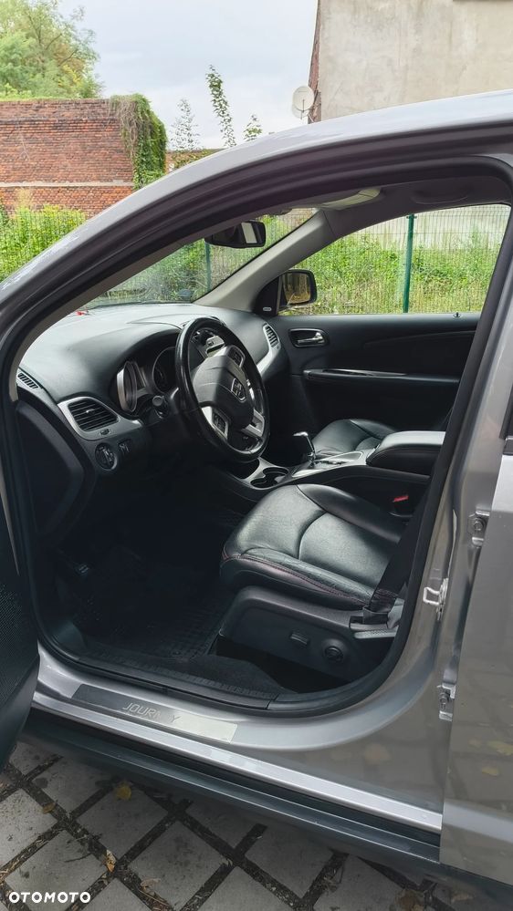 Dodge Journey - 12