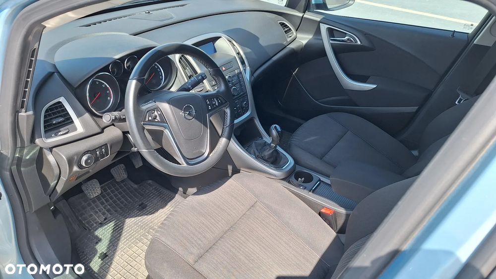 Opel Astra 1.6 Style - 9