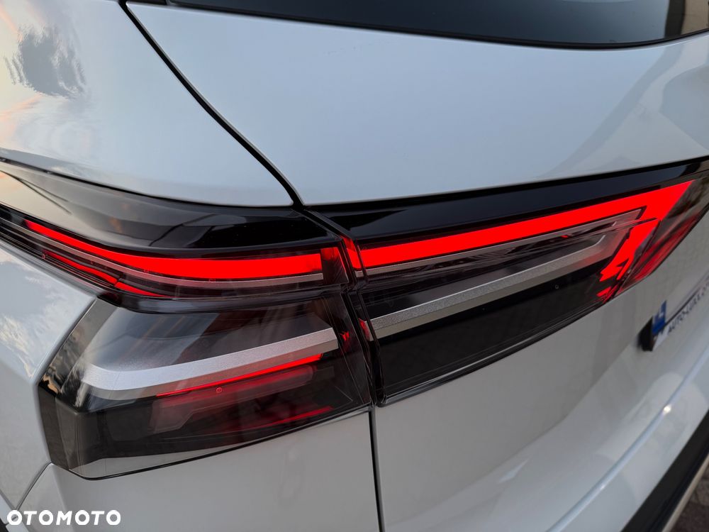 Nissan Qashqai 1.3 DIG-T MHEV Xtronic Acenta - 4