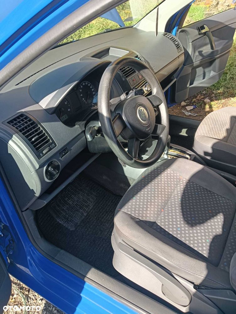 Volkswagen Polo - 7
