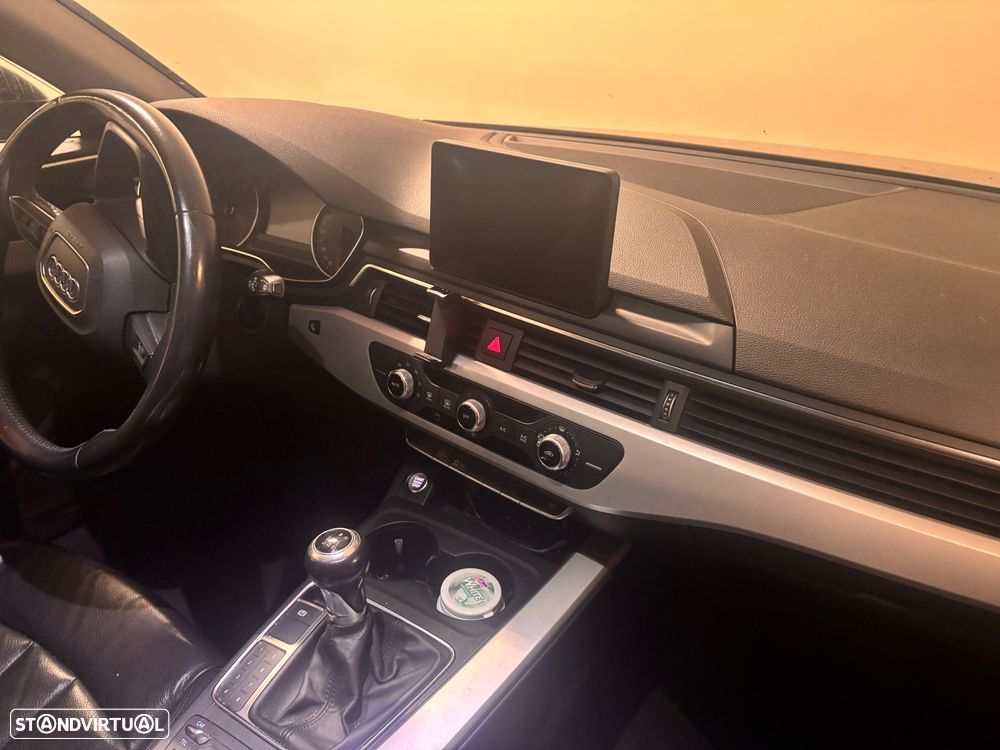Audi A4 Avant 2.0 TDI - 2