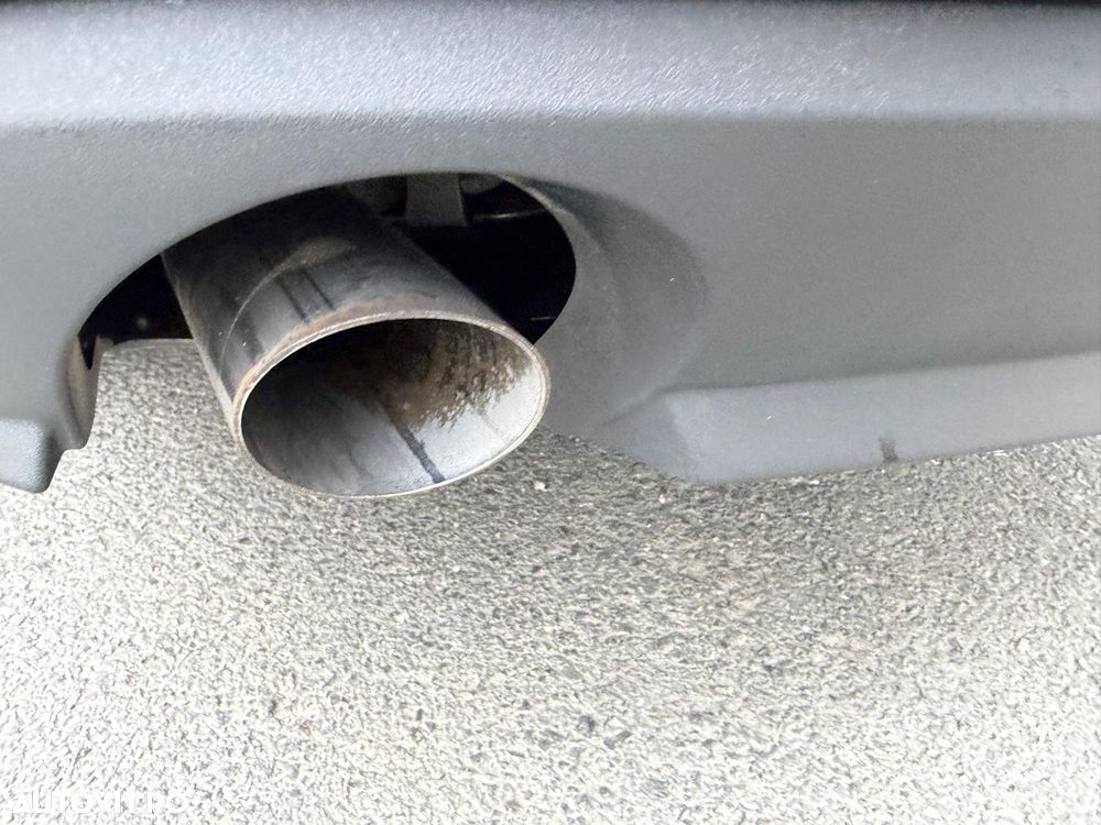 Audi A4 2.0 TDI S tronic - 11