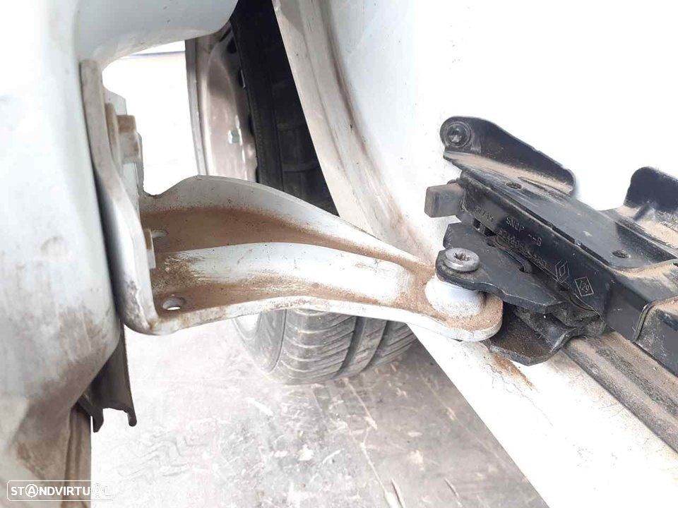 SUPORTE GUIA PORTA CORREDOR DACIA DOKKER - 1