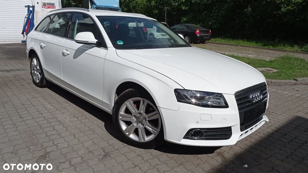 Audi A4 Avant 2.0 TFSI Attraction - 4