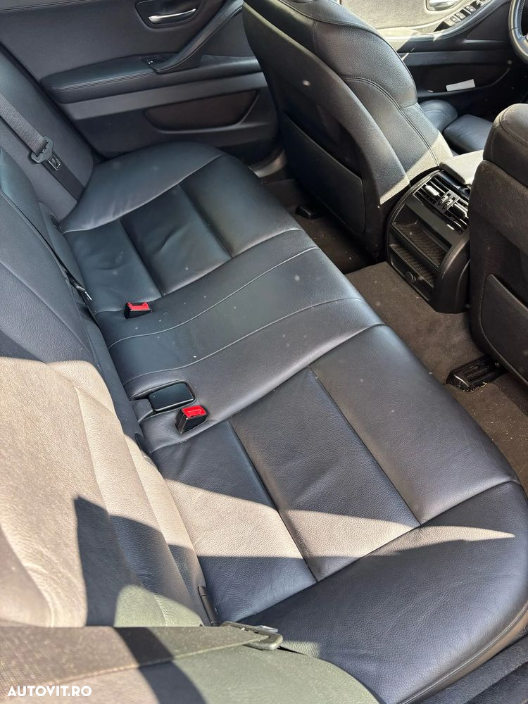 BMW Seria 5 518d AT - 12