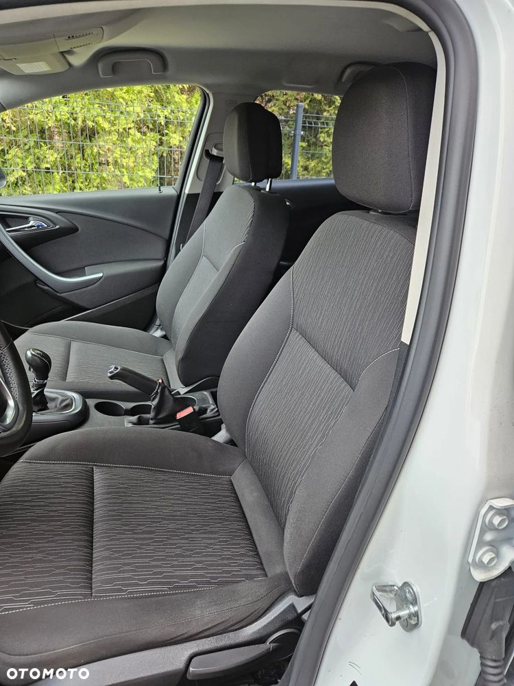 Opel Astra 1.4 Turbo Design Edition - 6