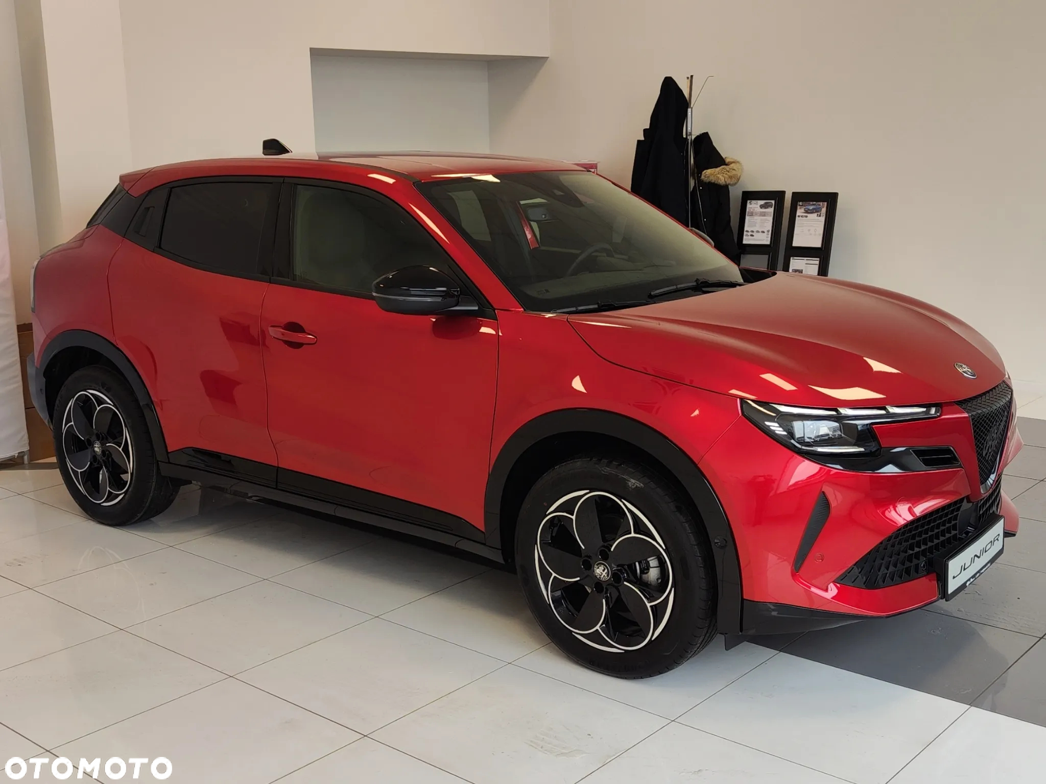 Alfa Romeo Junior 1.2 mHEV Ibrida eDCT - 6