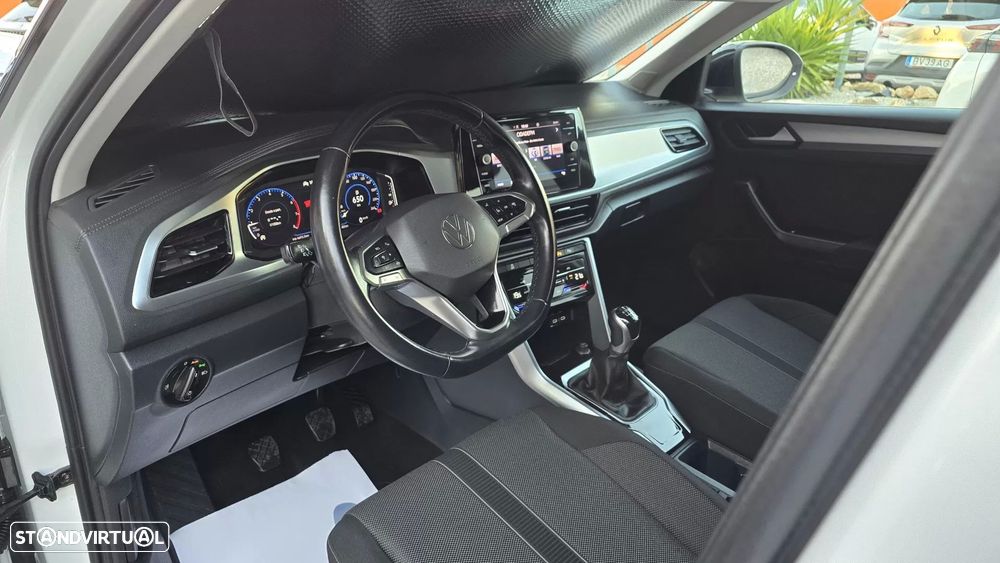 VW T-Roc 1.0 TSI Life - 13