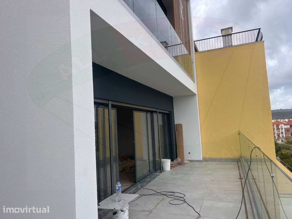 Moradia T9, Unifamiliar na Mealhada, Loures - Grande imagem: 3/13