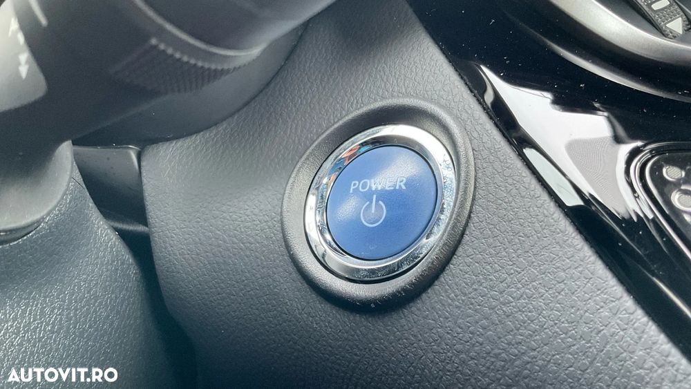 Toyota C-HR 1.8 HSD 122 CP 4x2 CVT Core - 19