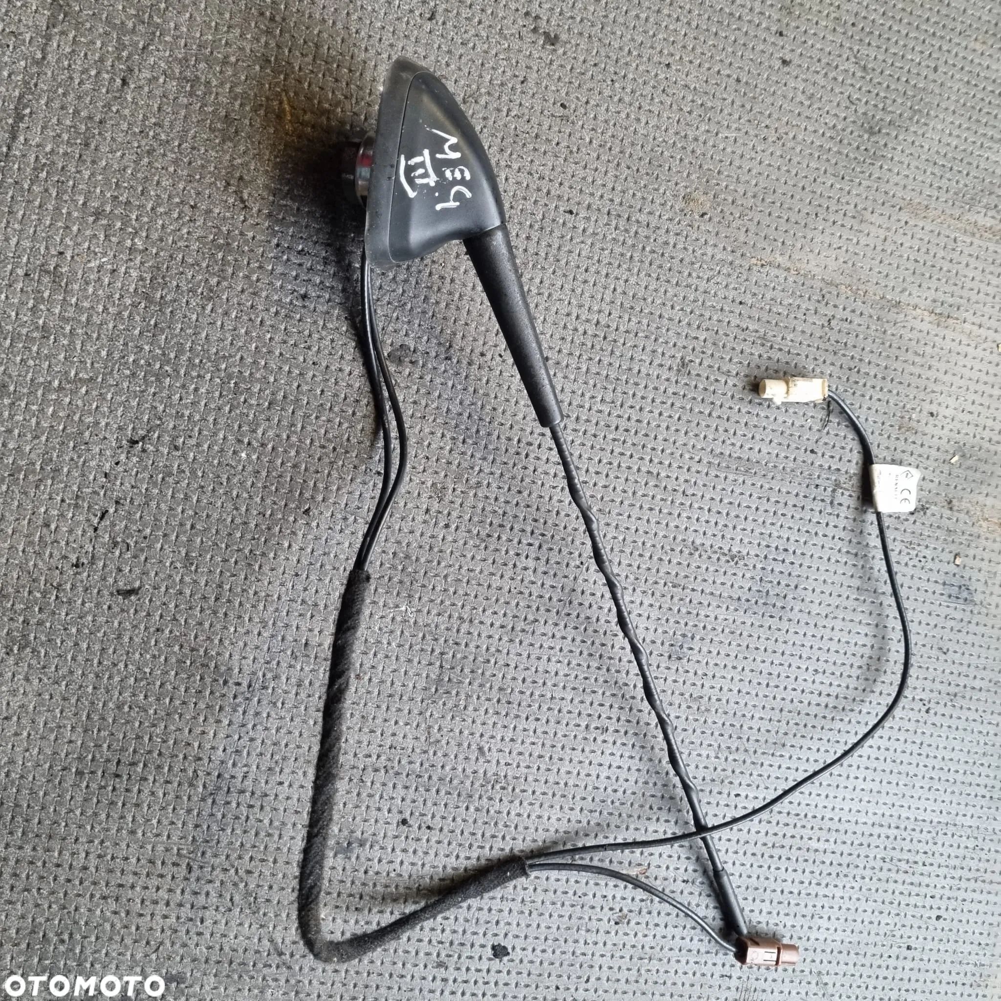 Antena dachowa Renault Megane IV - 1