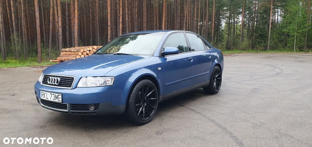 Audi A4 Limousine - 7