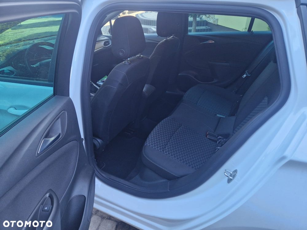 Opel Astra 1.5 D Start/Stop Edition - 8