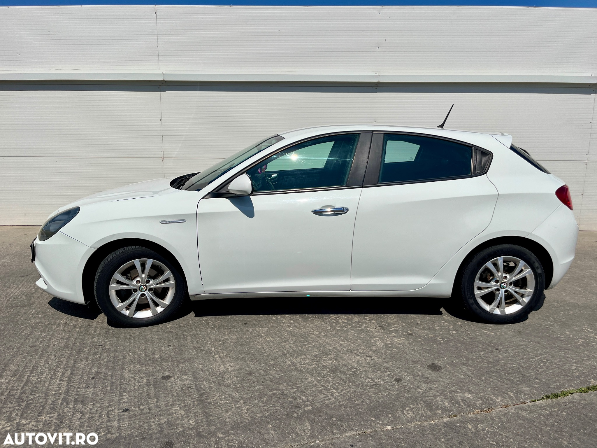 Alfa Romeo Giulietta 2.0 Mjet Distinctive - 5