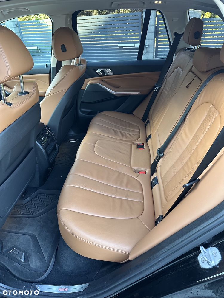 BMW X5 xDrive40i - 17