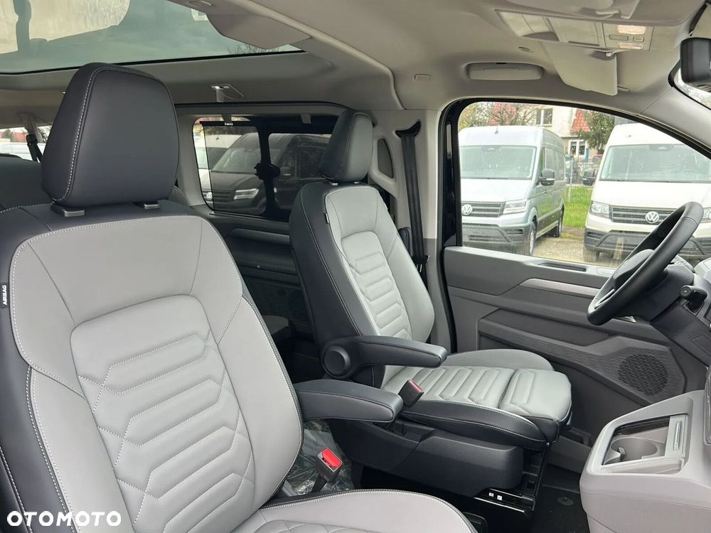 Volkswagen Caravelle - 16
