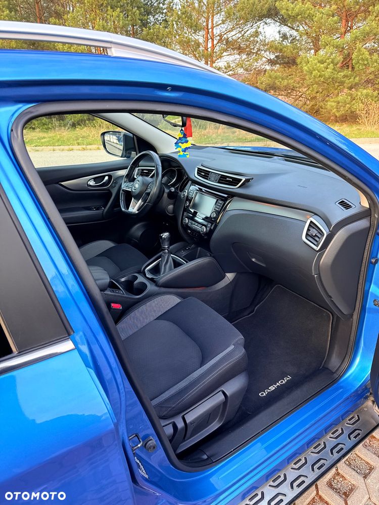 Nissan Qashqai 1.3 DIG-T N-Connecta - 4